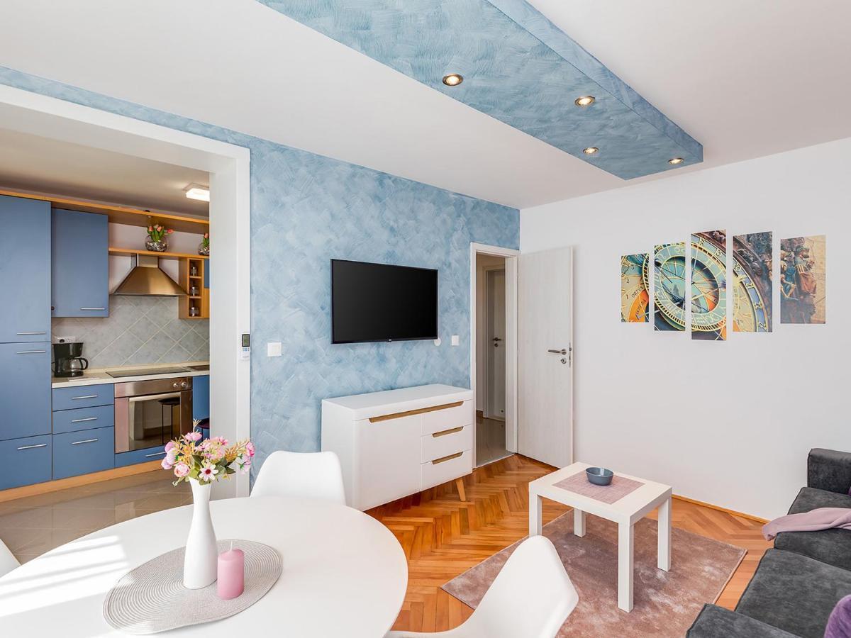 Porec Twins Apartment Екстер'єр фото