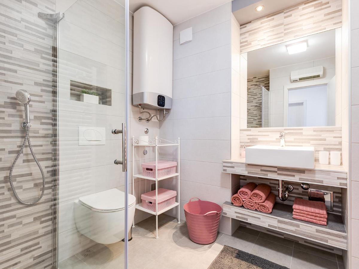 Porec Twins Apartment Екстер'єр фото